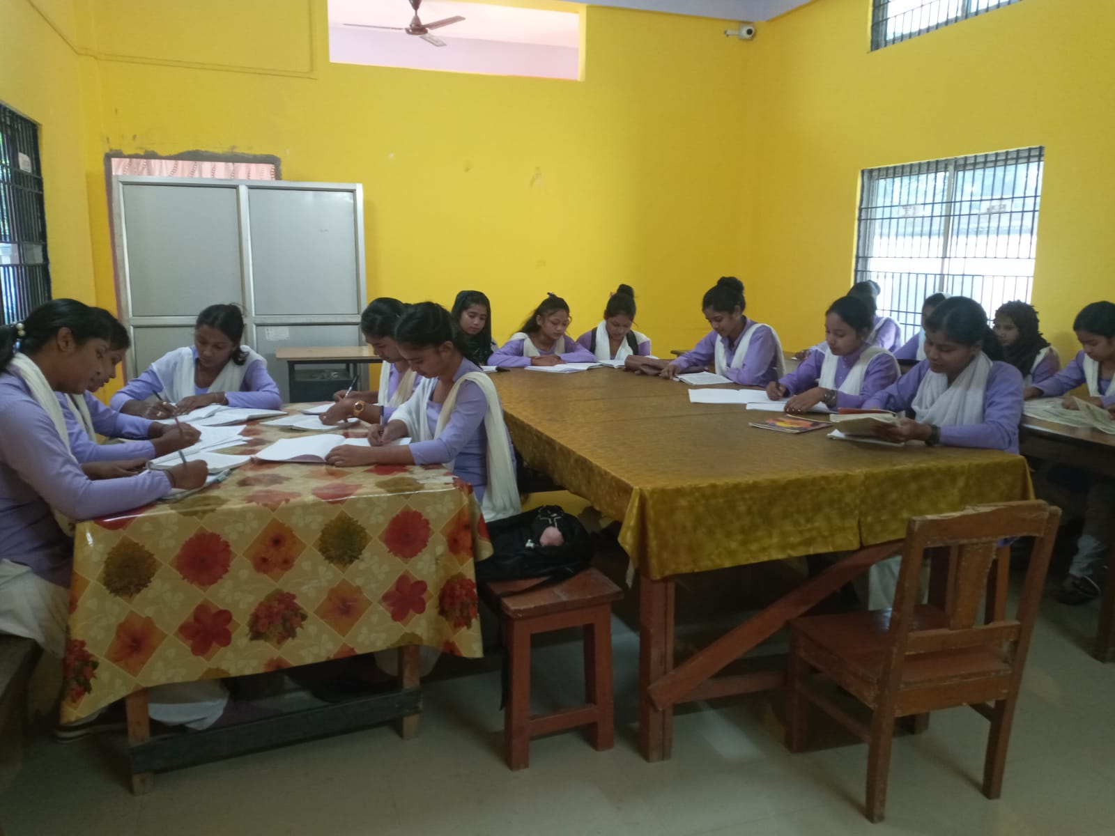 LGB Girls College